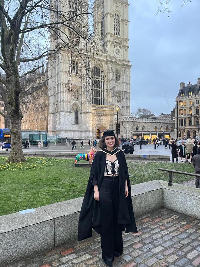 FOTOS | Maria Suau, epidemiòloga de Pollença a Londres: «Trob a faltar l’olor de pi sec de Mallorca i el renou de les xigales a l’estiu»