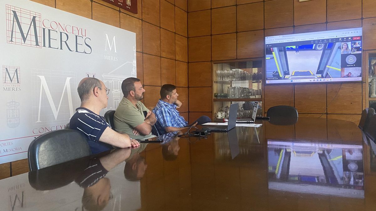 Por la izquierda, Félix Santos, Manuel Ángel Álvarez y Andrés Gutiérrez. | S. G.