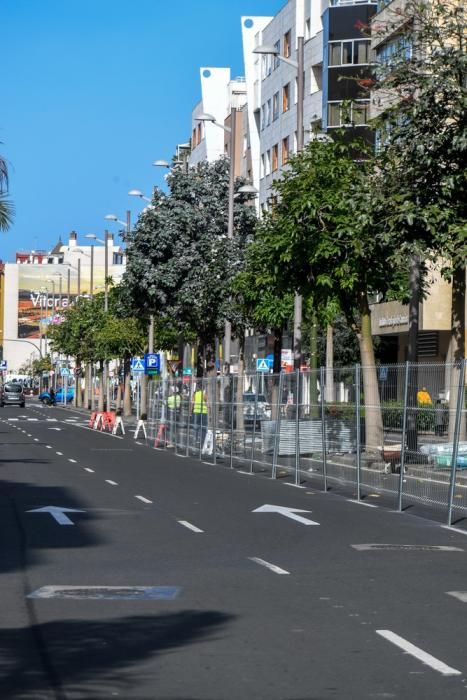 Obras de la MetroGuagua en la calle Venegas