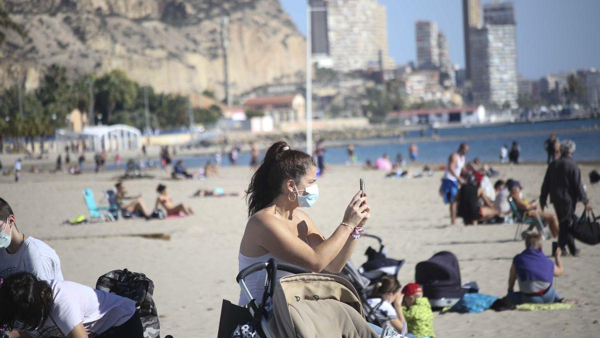 &quot;España, ¿estás bien?&quot;: Un meteorólogo escocés alucina con la situación en la Comunitat