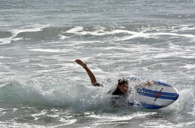 SURF PARA NIÑOS SALINETAS