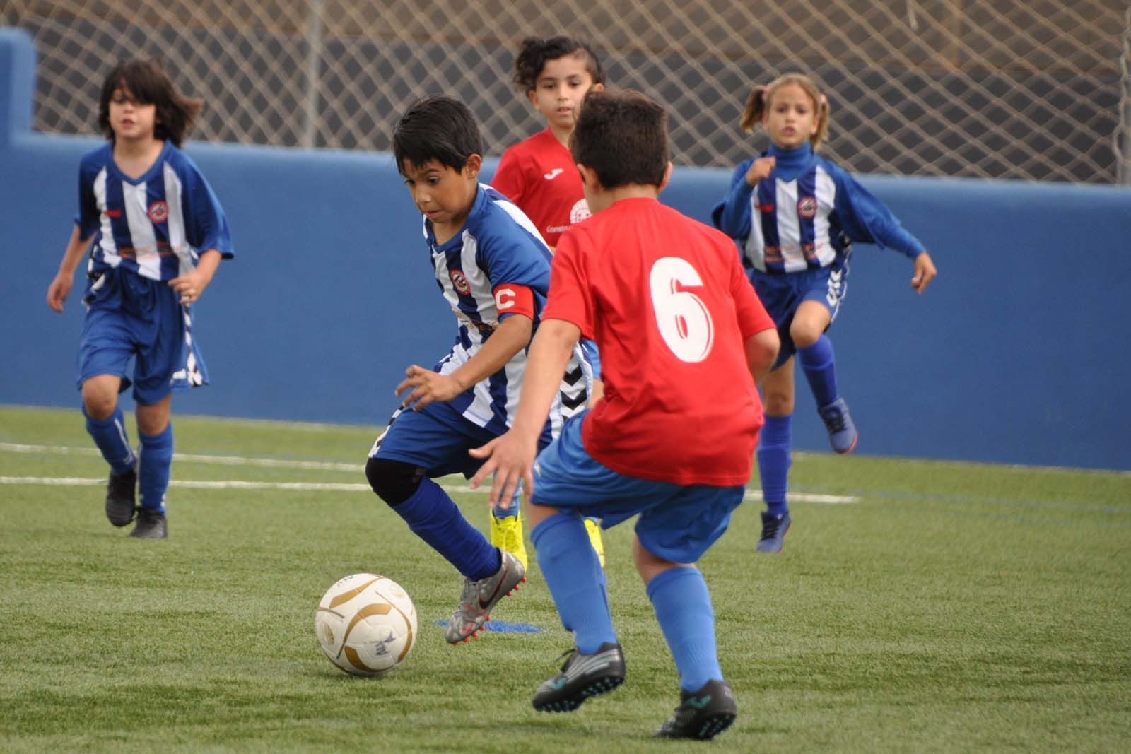 El fútbol base vuelve a sonreír