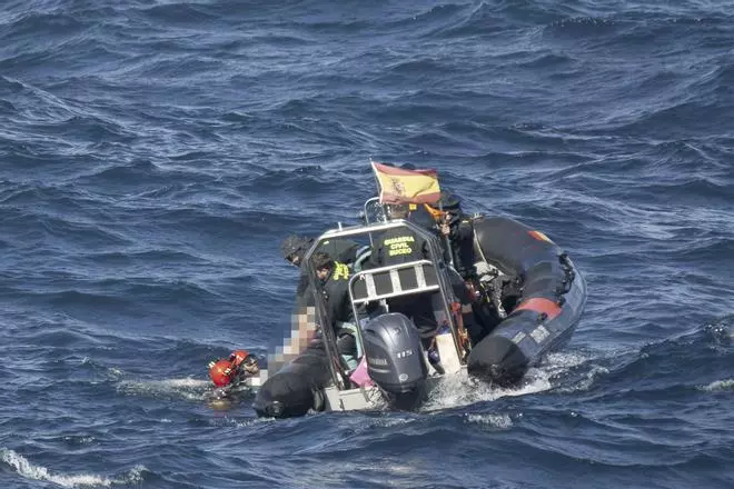 Localizan a un varón sin vida en la costa de Los Charcones en Lanzarote