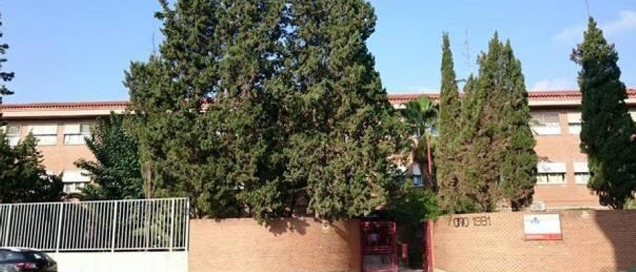 El CEIP Martínez Torres de Aldaia se construyó al inicio de la década de los ochenta.