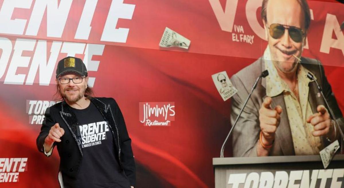 Santiago Segura en la presentación de su película.