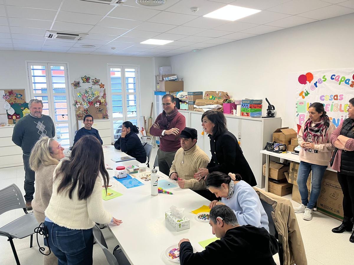 Visita institucional a las instalaciones de Apannedis en Palma del Río.
