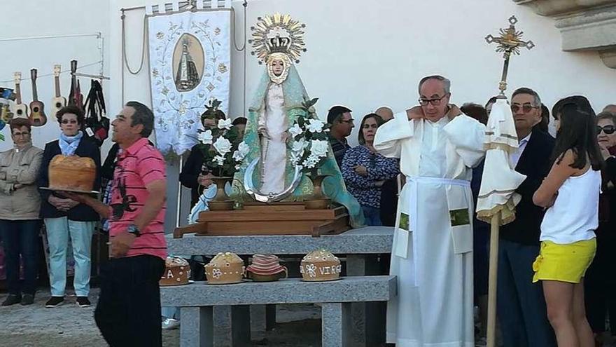 Sayago honra a su patrona la Virgen de Gracia