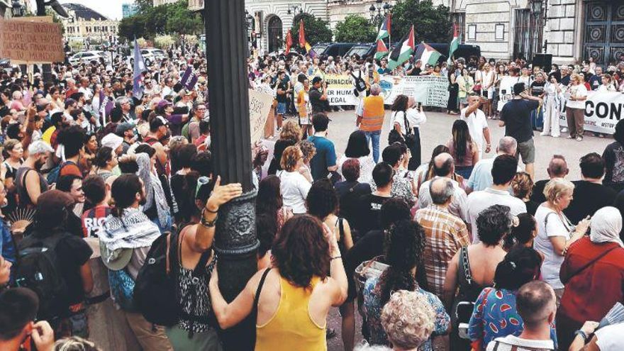 Toda España grita contra el racismo