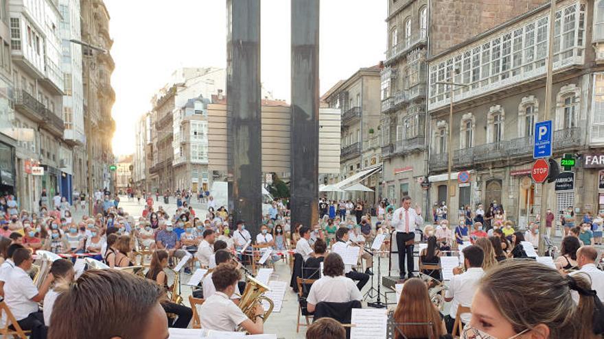 La música vuelve a tomar las calles de Vigo