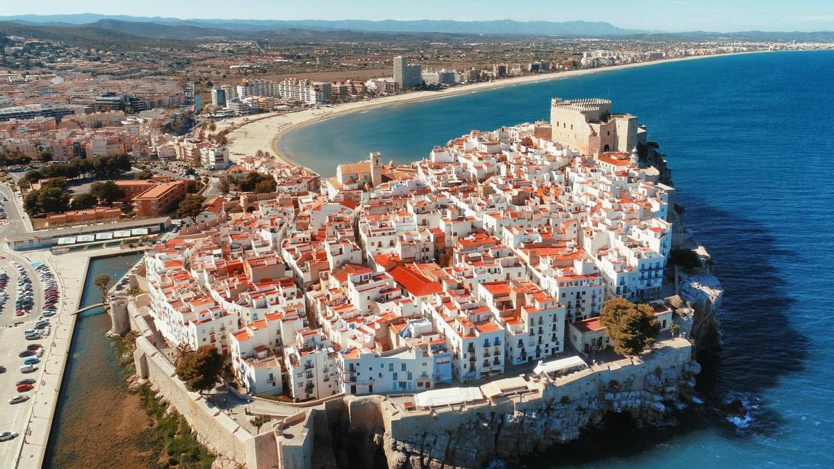 Peñíscola, municipio valenciano, se cuela entre los pueblos más visitados de España.