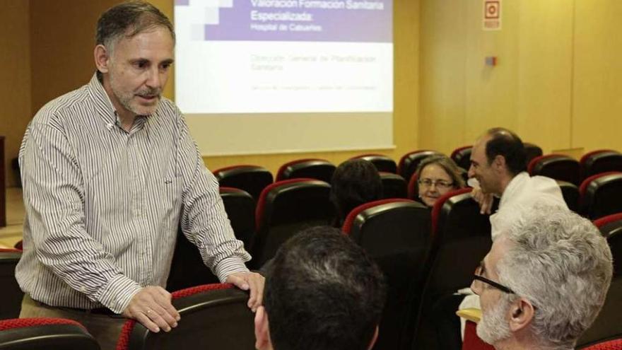 Vicente García, ayer, en el Hospital de Cabueñes.