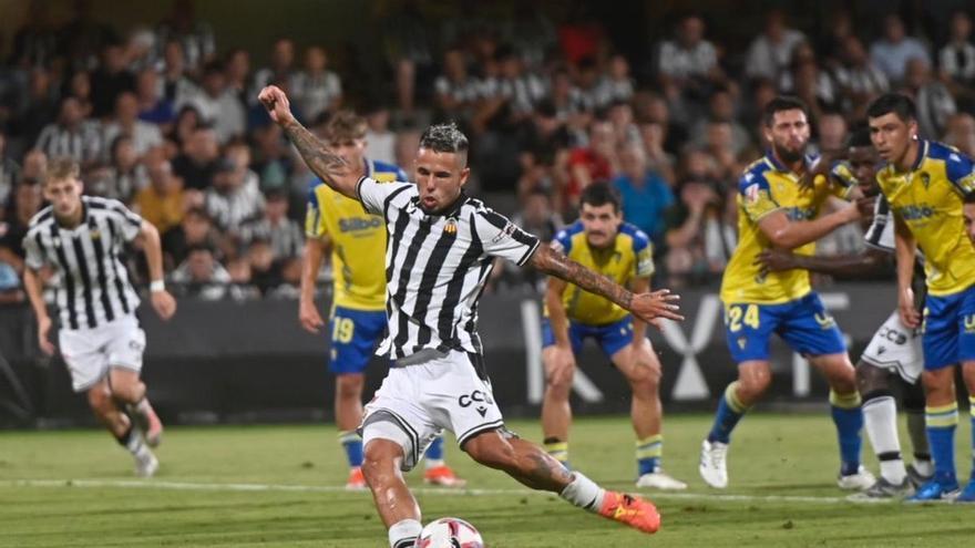 Suero contra la pesadilla de los penaltis en el Castellón