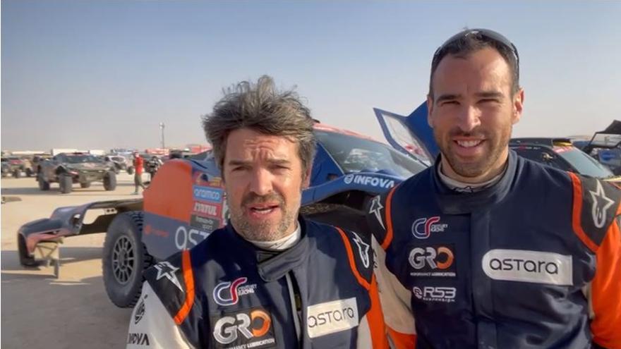 Carles Checa i Marc Solà, després de l'onzena etapa del Dakar