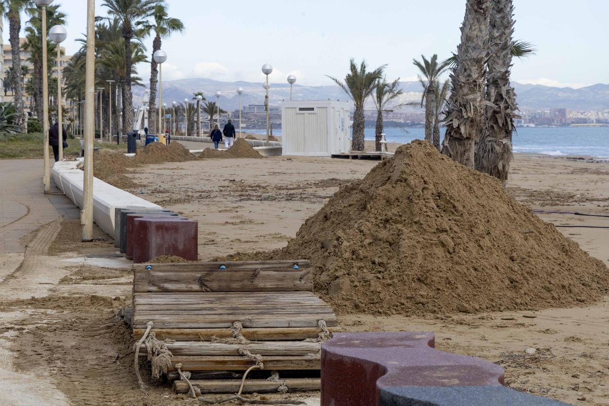 Estas son las playas más afectadas por las borrascas Ingrid y Harry en Alicante Estas son las playas más afectadas por las borrascas Ingrid y Harry en Alicante