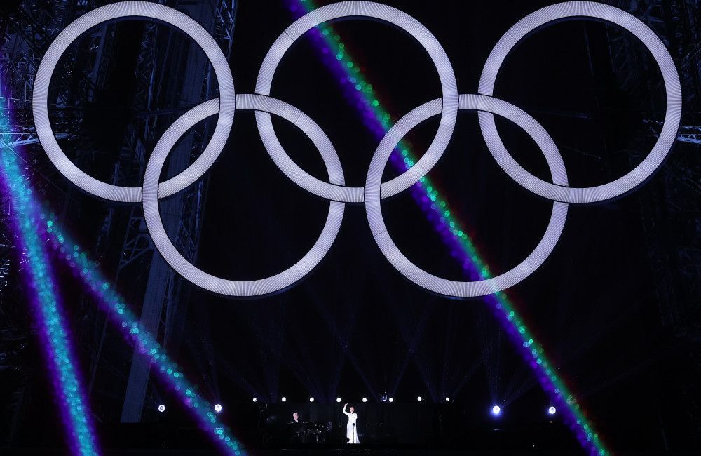 Célie Dion en la apertura de los Juegos Olímpicos 2024