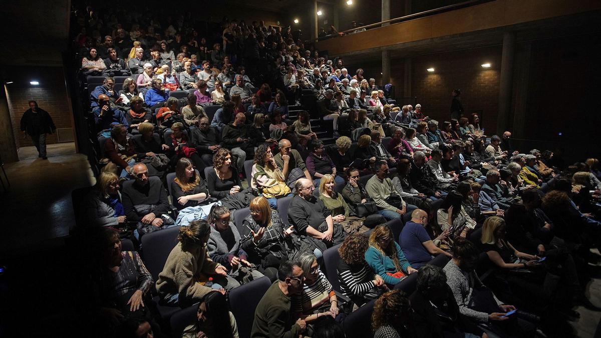 El Teatre de Salt se suma a la primera edició del Cap Butaca Buida