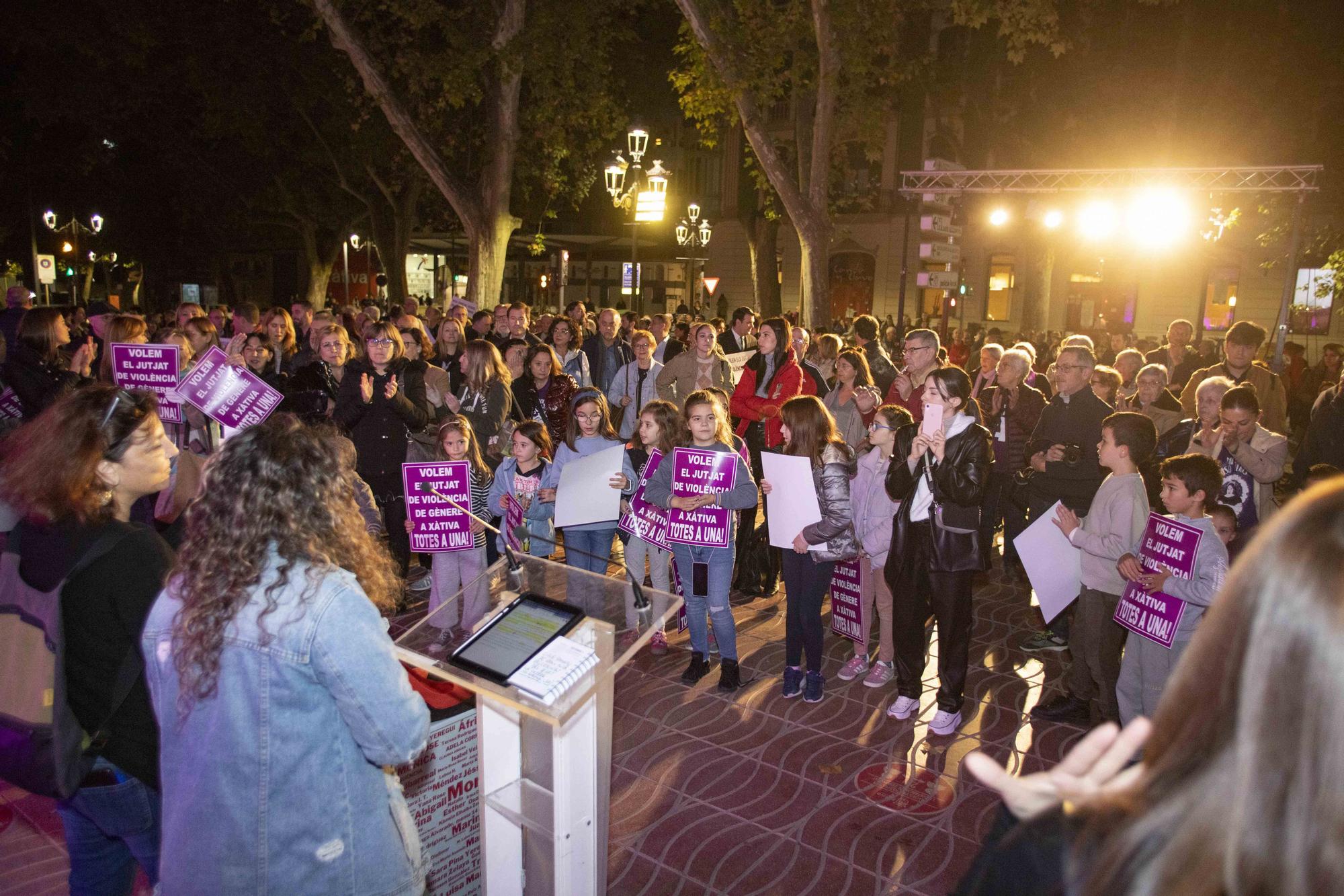 Xàtiva se une para reivindicar la permanencia del juzgado de violencia de género