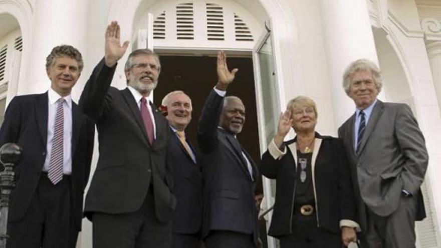 La Conferencia de Paz pide a ETA el cese de la violencia