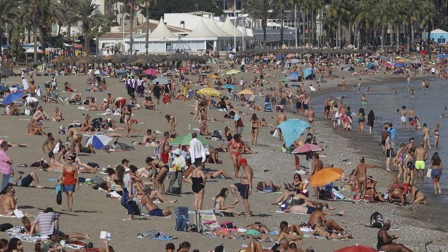 Una imagen de la playa de La Malagueta ayer.