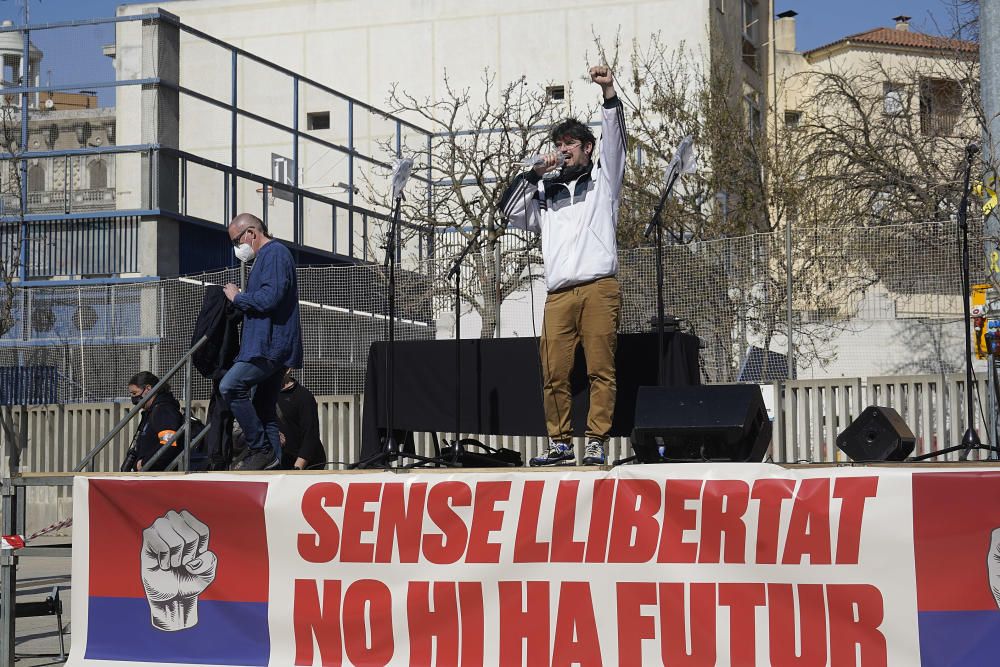 Manifestació a Girona per la llibertat d'expressió, el futur dels joves i l'autodeterminació