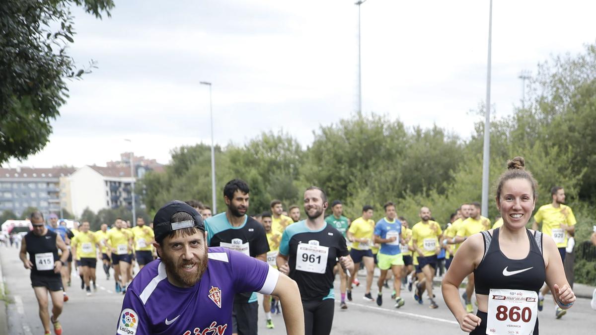 En imágenes: así fue la Media Maratón de Gijón