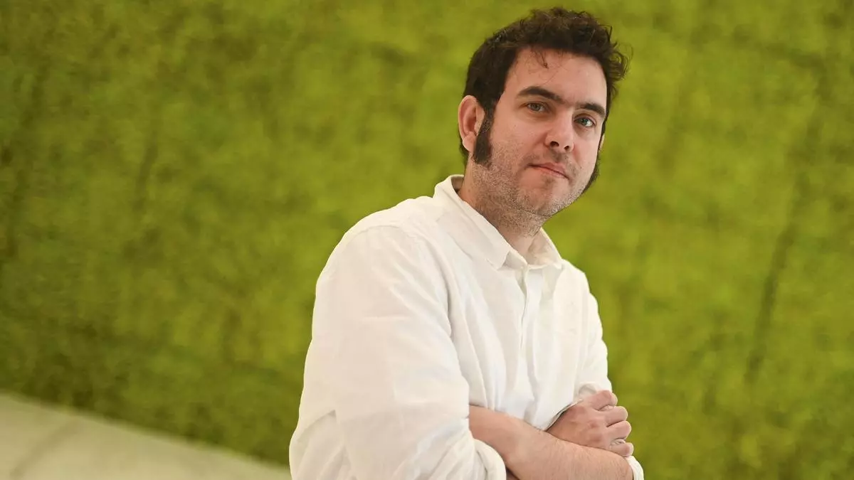 El cineasta Javier Macipe ofrece este lunes una 'masterclass' sobre el proceso creativo en La Azucarera
