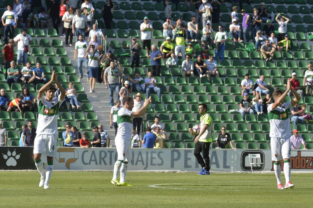 Debacle del Elche ante el colista