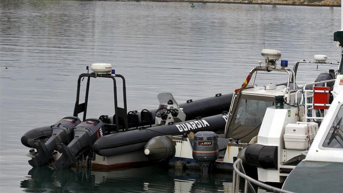 zentauroepp11921055 alg03  algeciras  08 12 2009   las autoridades de gibraltar 180219114224