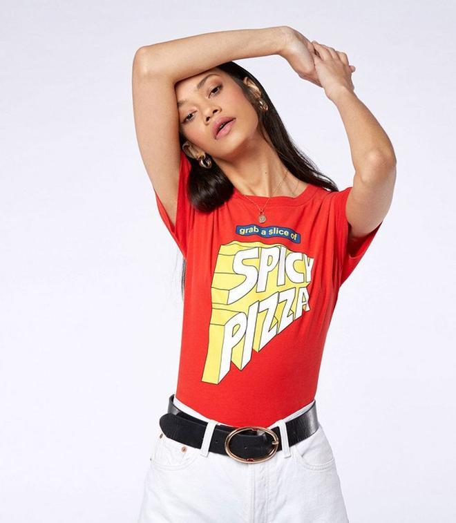 camiseta-spicy-pizza-rarely-650x727