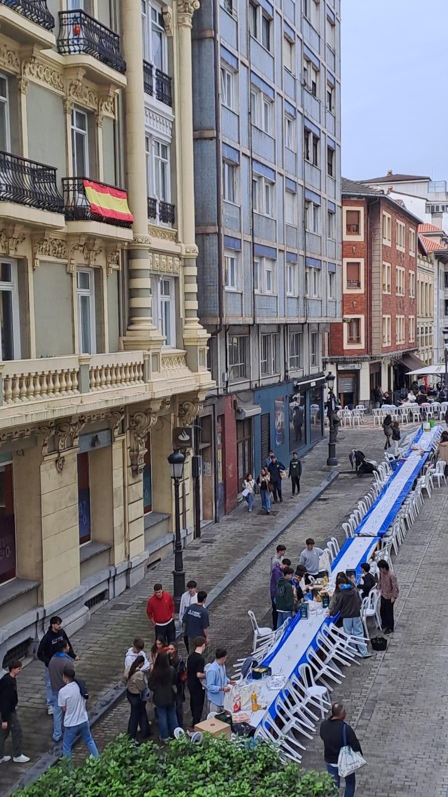 EN IMÁGENES: Avilés desborda con la Comida en la Calle