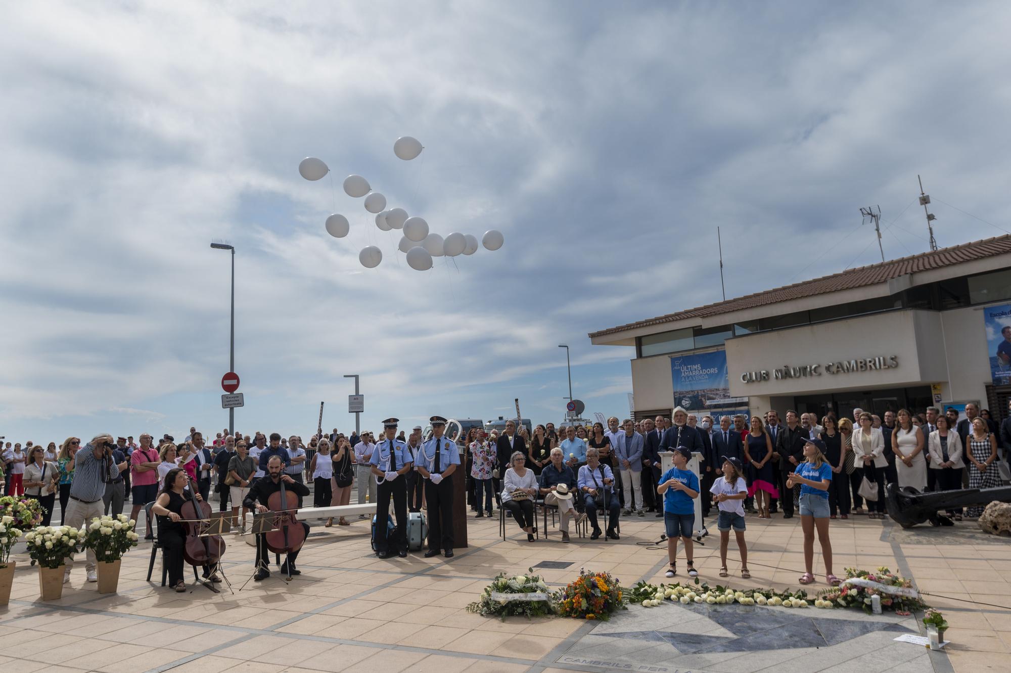 Las fotos del homenaje a las víctimas del 18-A en Cambrils