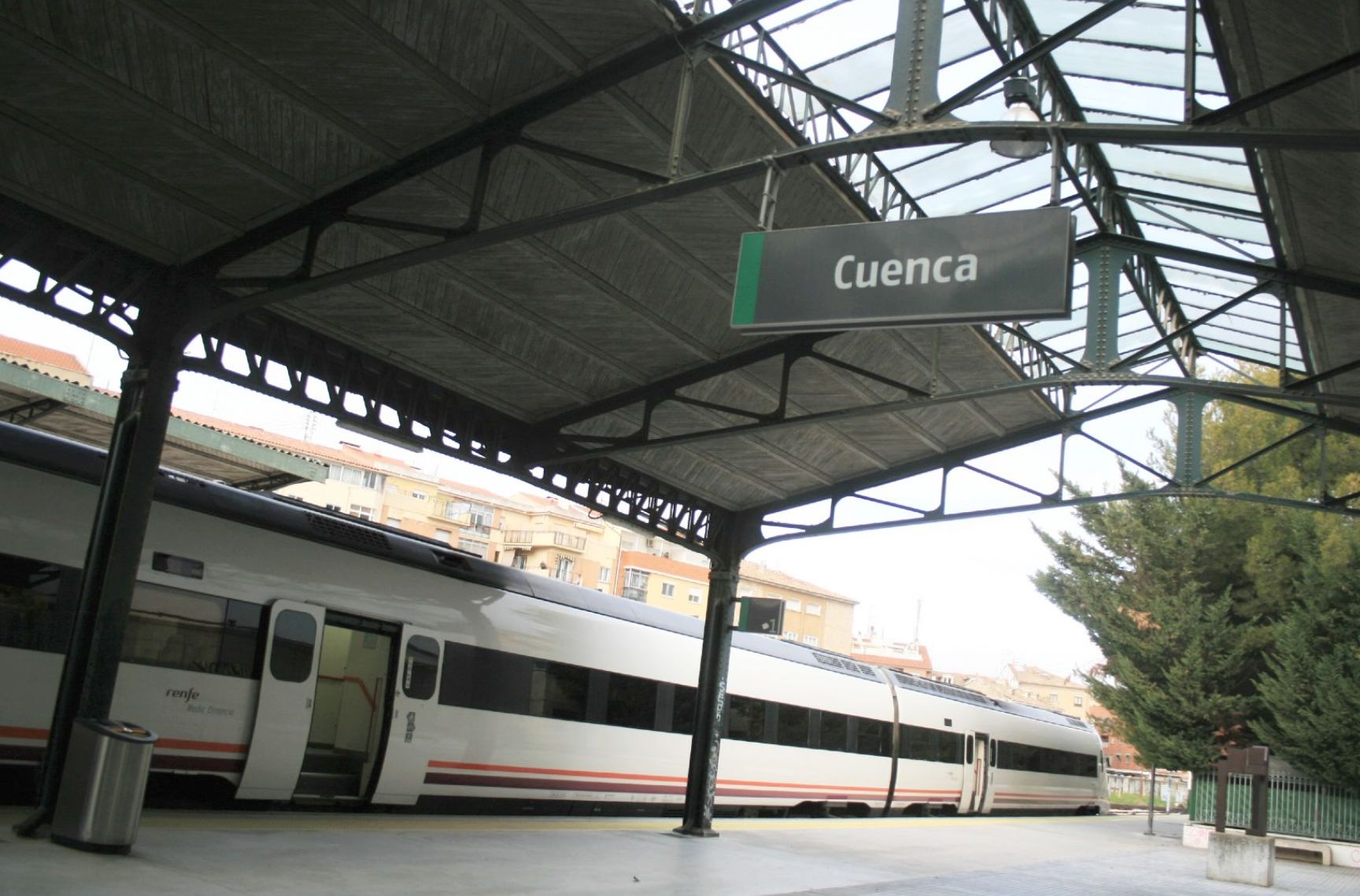 La linea de tren regional Cuenca Madrid toca a su fin