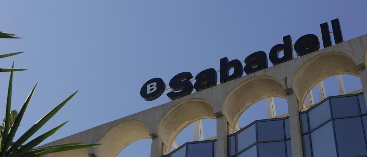 BBVA-Sabadell ocuparían el primer puesto en oficinas en la Comunitat Valenciana