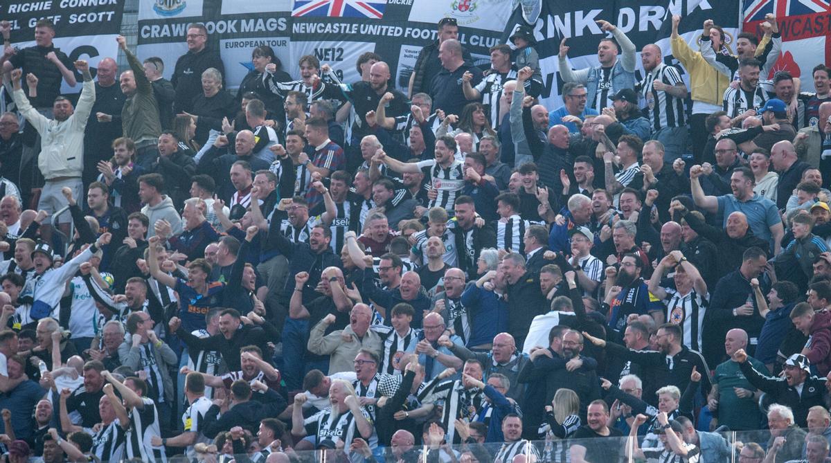 Barcelona estudiará crear un plan con el Barça para controlar a los grupos de ‘hooligans’ en grandes partidos