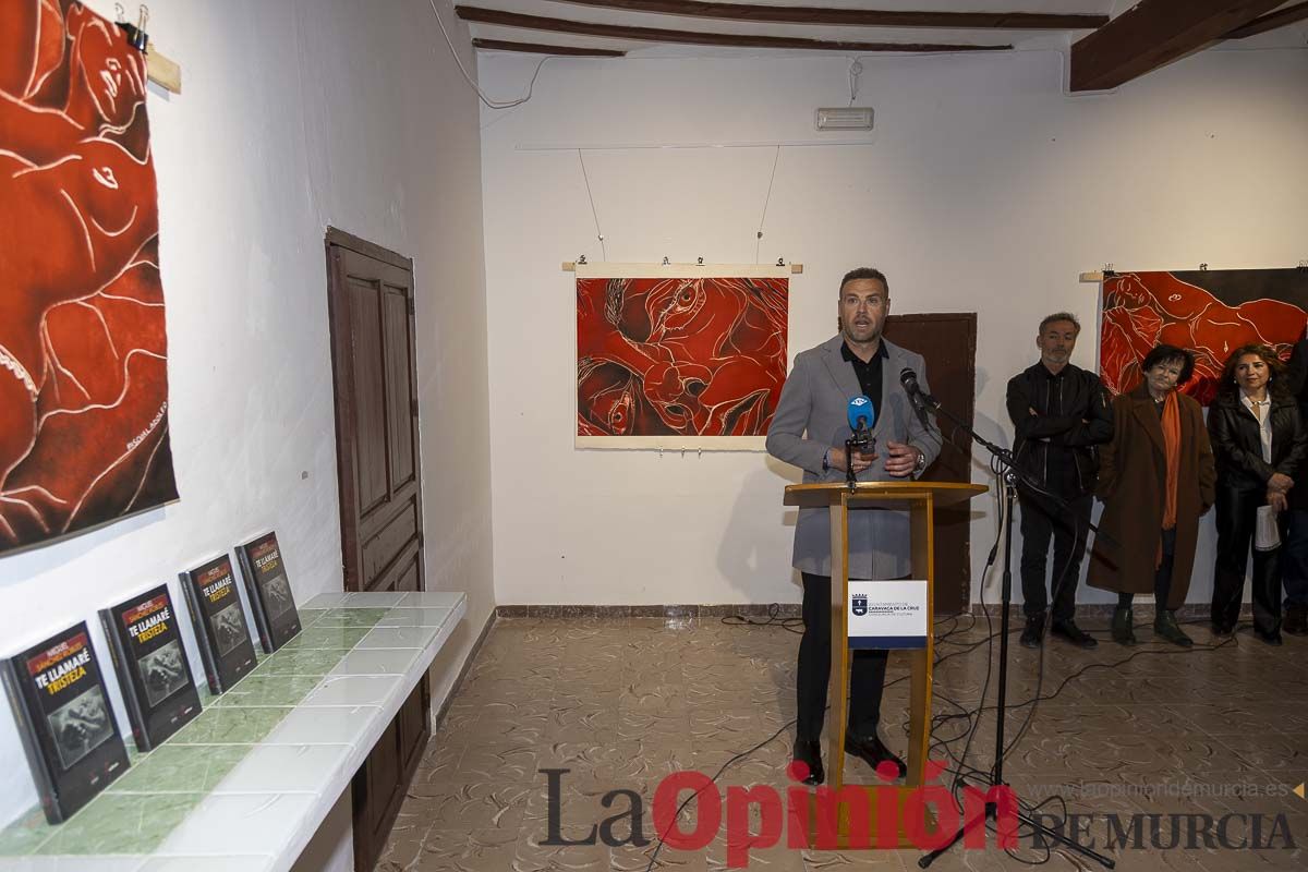 Descubre en imágenes la exposición 'Te llamaré tristeza', basada en la obra del escritor caravaqueño Miguel Sánchez Robles