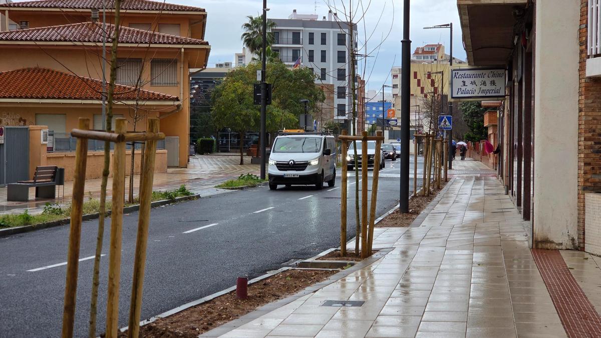 Vinaròs ha reabierto este viernes la avenida Libertad tras una inversión de 1,2 millones.