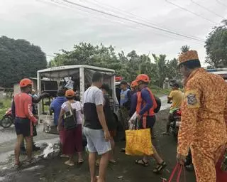 Filipinas evacúa a casi un millón de personas ante la llegada del supertifón Fung-wong