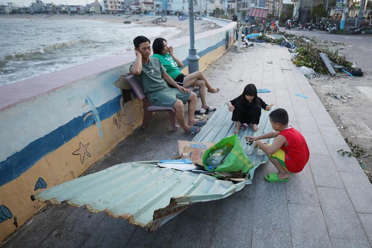 El tifón Kalmaegi deja casi 200 muertos y más de 100 desaparecidos en Filipinas y Vietnam