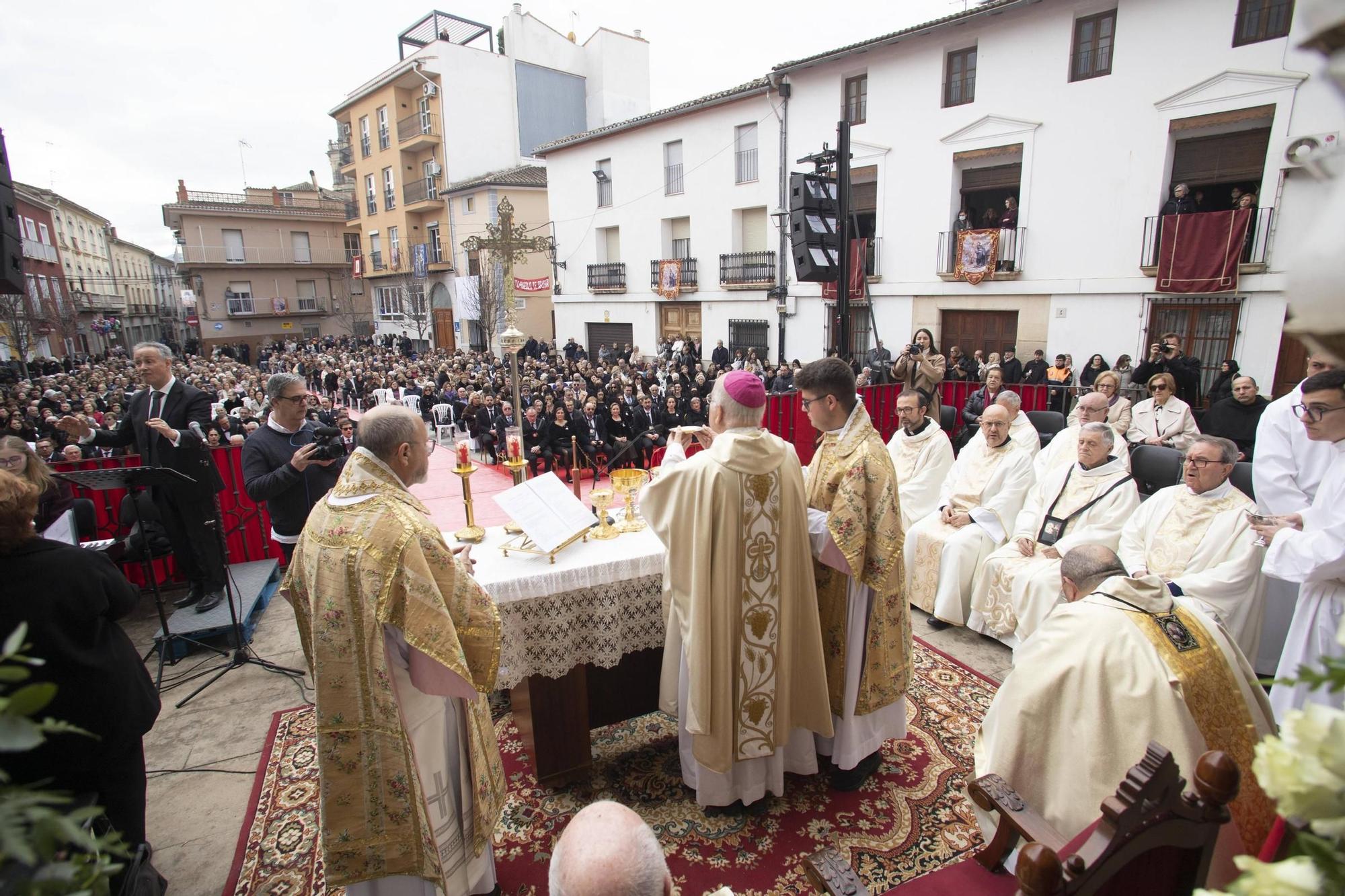 Benigànim honra a la beata inés