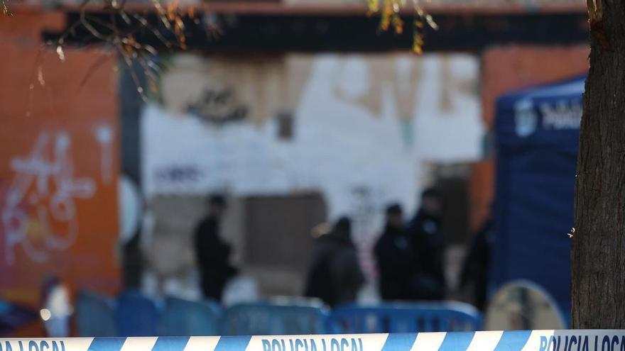Comienzan los trabajos para acondicionar, tapiar y vigilar la antigua prisión de Palma tras el desalojo forzoso