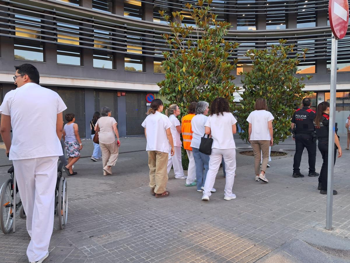 Professionals i usuaris han pogut tornar a accedir al centre amb normalitat un cop resolta la incidència