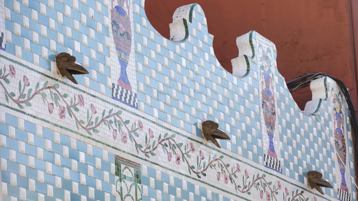 Fachada de un edificio de El Cabanyal.