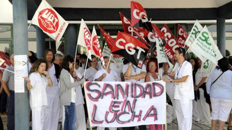 Protesta, ayer, en el hospital.i J. F.