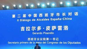 Gerardo Pisarello en China.