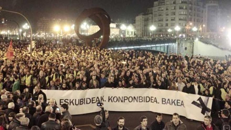 Masivo apoyo en Bilbao a la marcha impulsada por PNV y Sortu