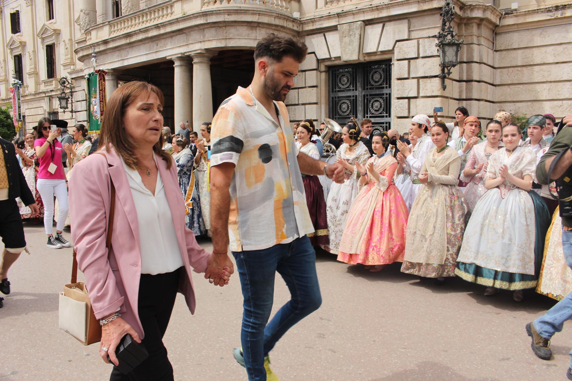 Las Fallas homenajean a Algarra en la entrega de premios