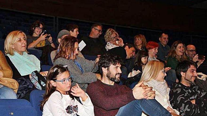 Les projeccions es fan al Teatre Municipal de Roses