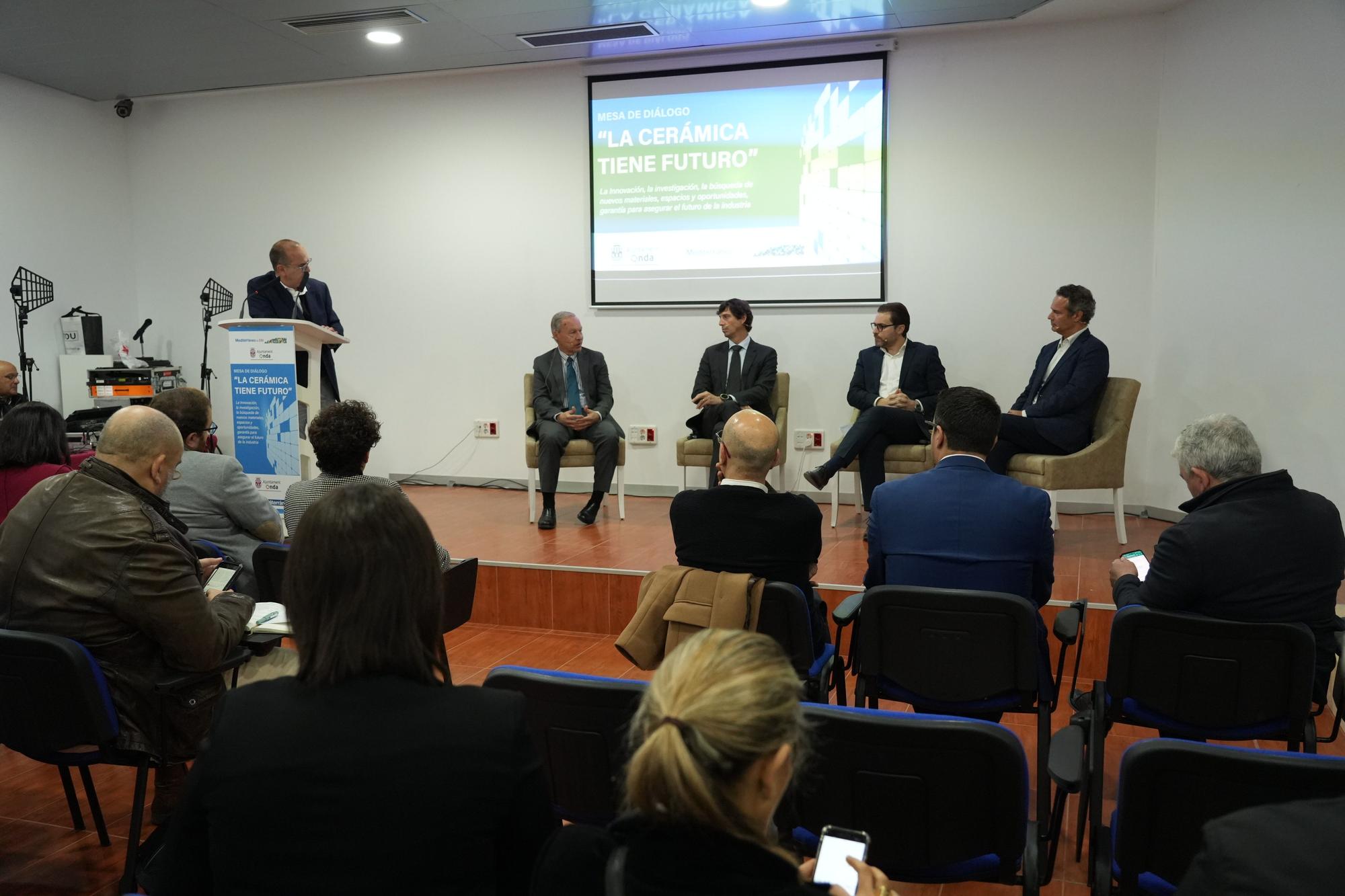 Jornada de debate en Onda sobre el futuro de la cerámica