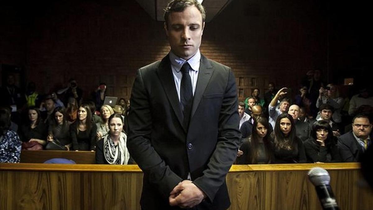 Pistorius , condenado a 13 años de cárcel