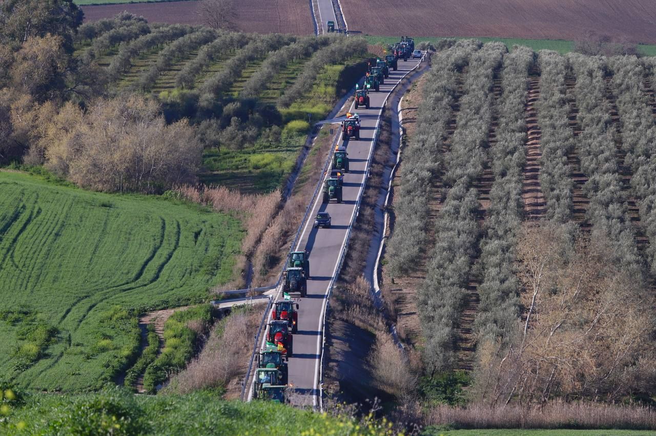 Las protestas del campo llegan a la capital cordobesa en varias tractoradas